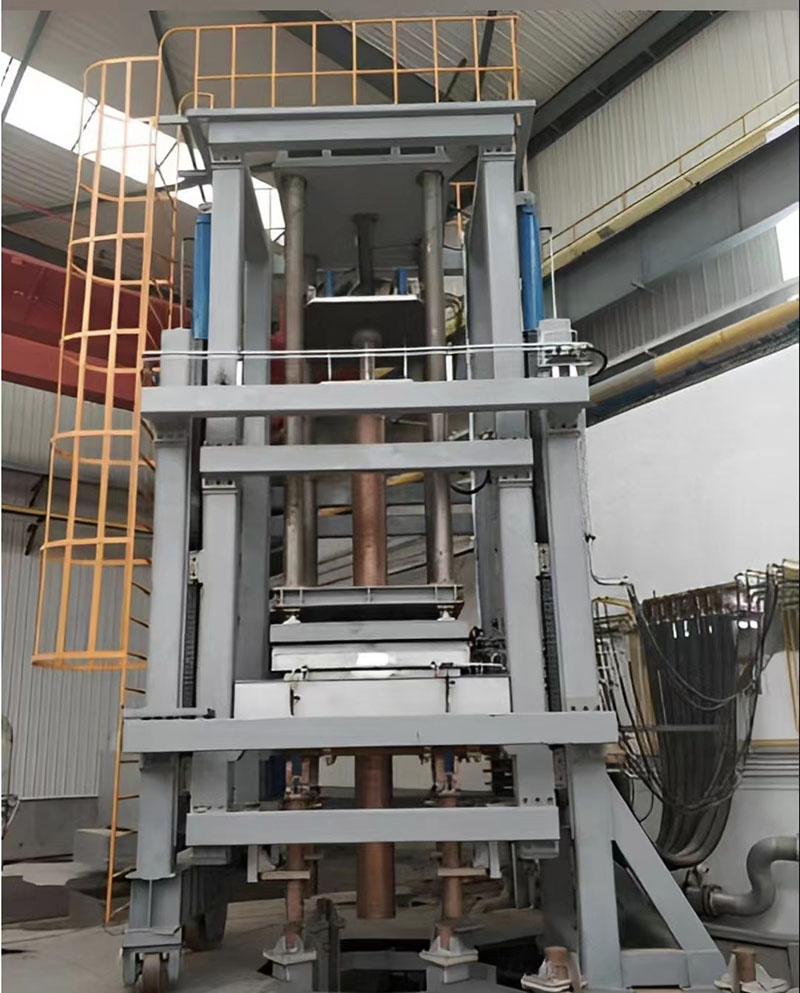 10 tonnes d'équipement de refusion sous laitier électroconducteur à rétention de gaz 10 tons of gas retaining electroslag remelting equipment